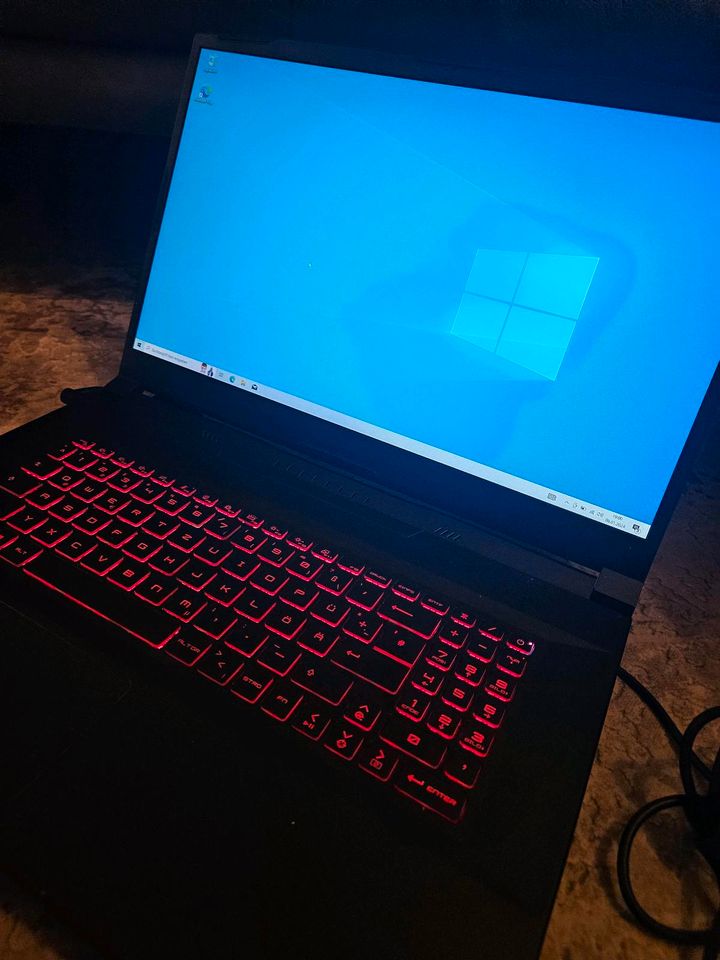 MSI katana GF76 i7 11 Gen RTX 3070 Gaming Laptop in Andernach