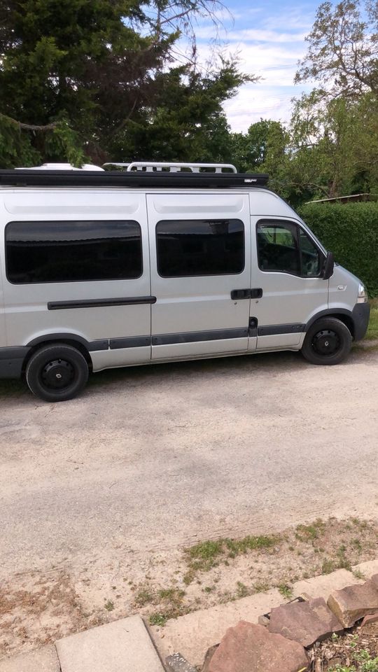 Wohnmobil Kastenwagen RenaultMaster in Brüggen