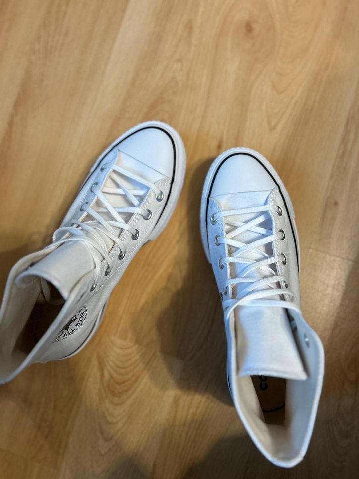 Converse White in Dietzenbach