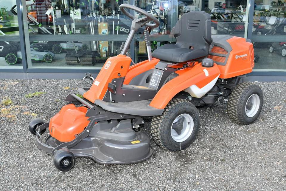 Husqvarna Rider, R214C, Frontmäher, Rasenmäher, Rassentraktor in Bredstedt