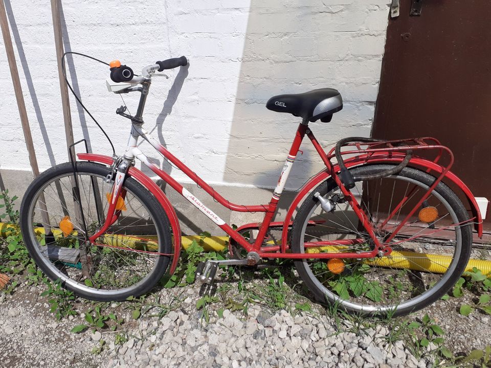 3x Fahrräder, Fahrrad, Cityrad, rot, Rad, für Damen in Berlin