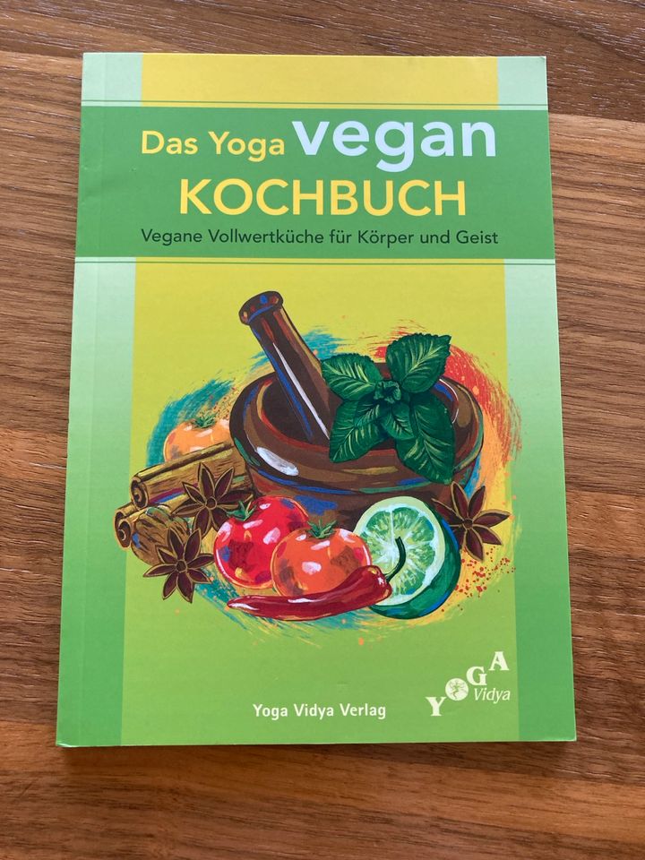 Kochbuch Vegan, Yoga Kochbuch, Vollwertküche, neu/unbenutzt,Vidya in Hohenlinden