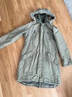 G-Star Parka Damen Winterjacke Mantel oliv/khaki Größe M Hessen - Bickenbach Vorschau