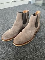 Unpaar Herrenschuhe 43 44 Clarks Stiefeletten Chelsea Taupe NEU Nordrhein-Westfalen - Bad Honnef Vorschau