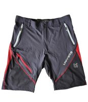 UNIVERS Outdoor MTB Stretch Shorts Herren nagelneu Gr. L Nordrhein-Westfalen - Hilden Vorschau