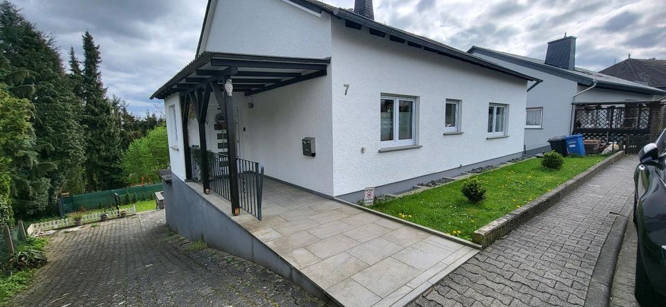 Haus zu vermieten in Niederhadamar, 120 qm, 5 Zimmer in Limburg