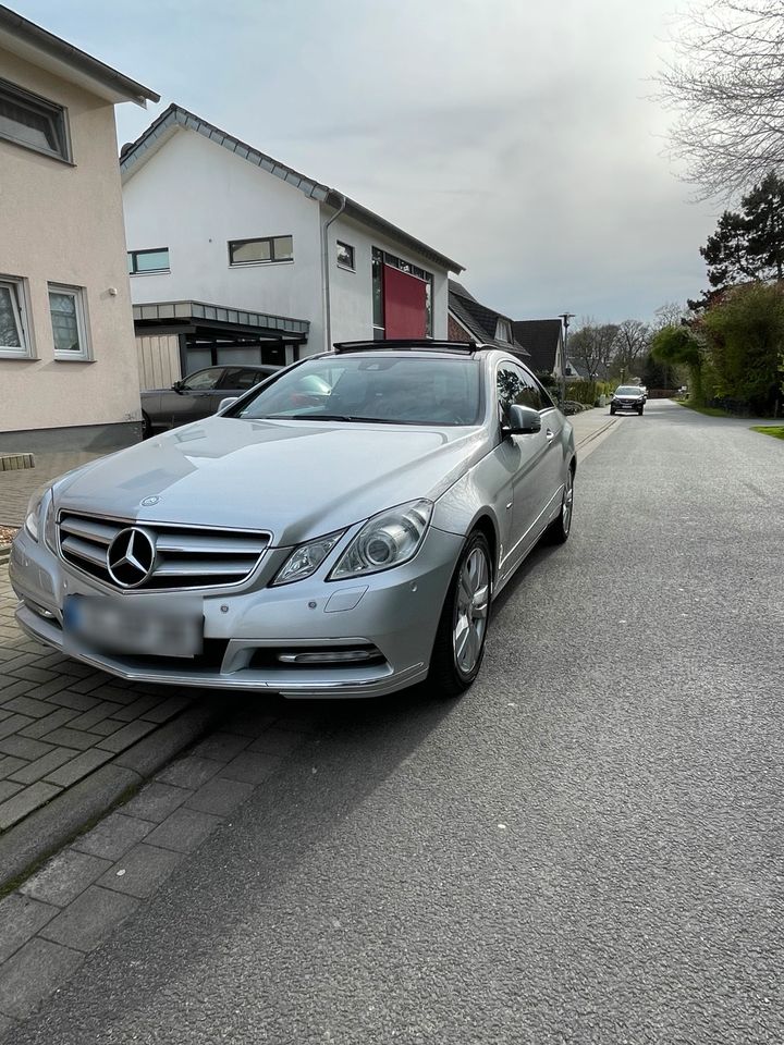 Mercedes Benz e coupe in Belm
