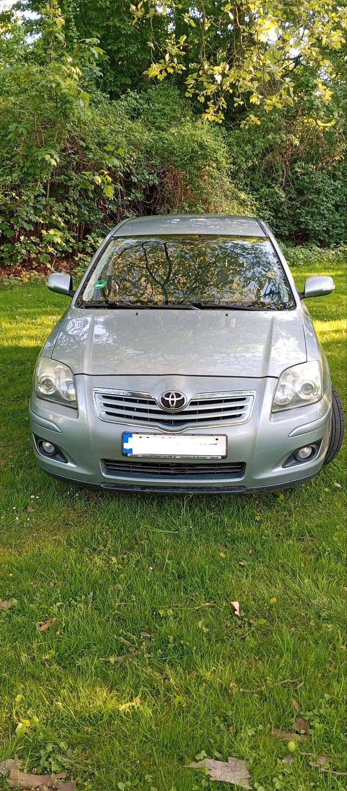 Abbildung des Autos Toyota Avensis DİESEL 2.0