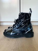 Dr. Martens Marble Black Gr. 37 US6 Pascal 1460 Marmor Lackleder Hessen - Lampertheim Vorschau
