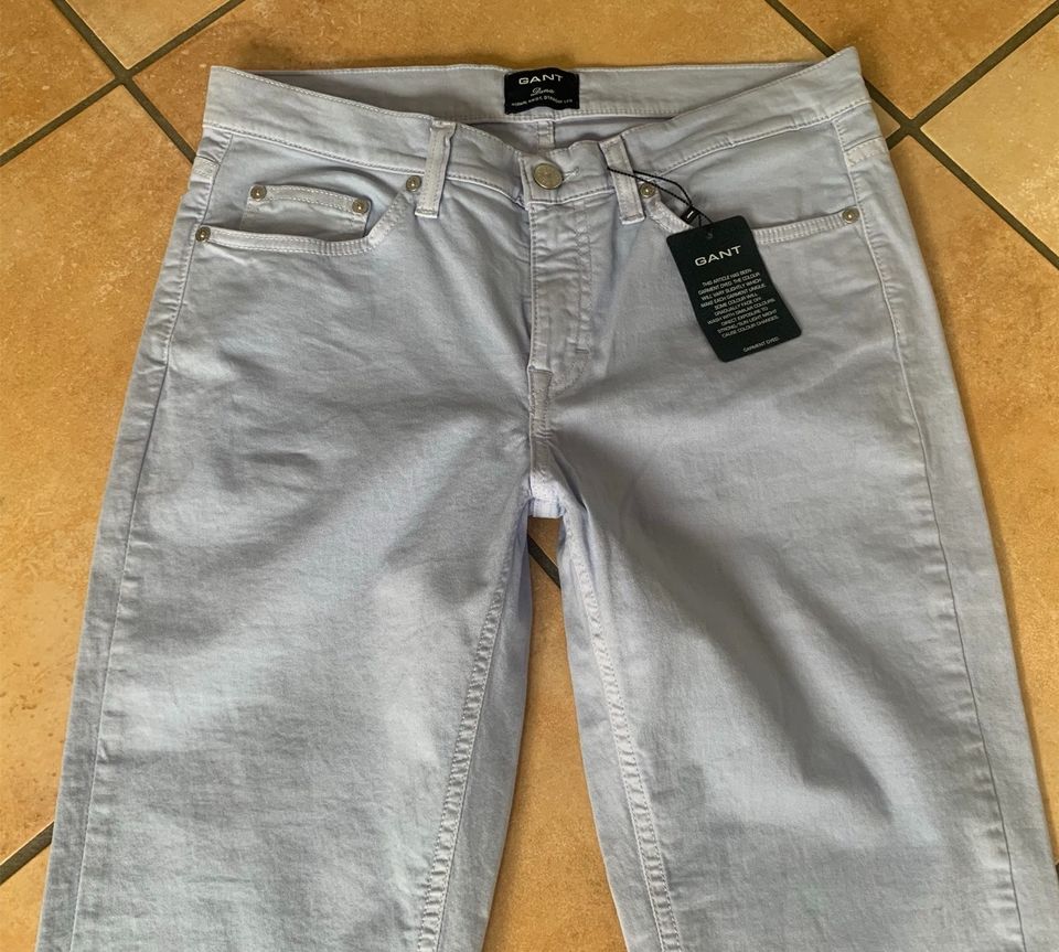 NEU Gant Damen Hose Chino Stoffhose hellblau Größe 28 in Issum