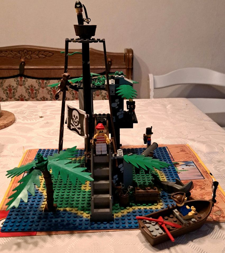 Lego 6270 Forbidden Island, Pirateninsel in Sulzbach an der Murr