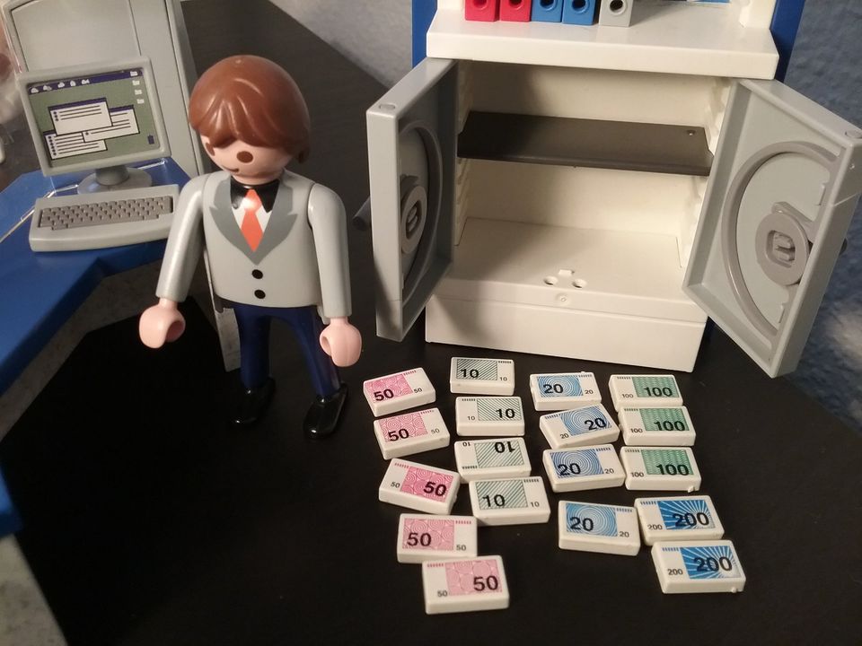 Playmobil 4402 Bankschalter Geldautomat Geldscheine Dalmatiner in Kiel