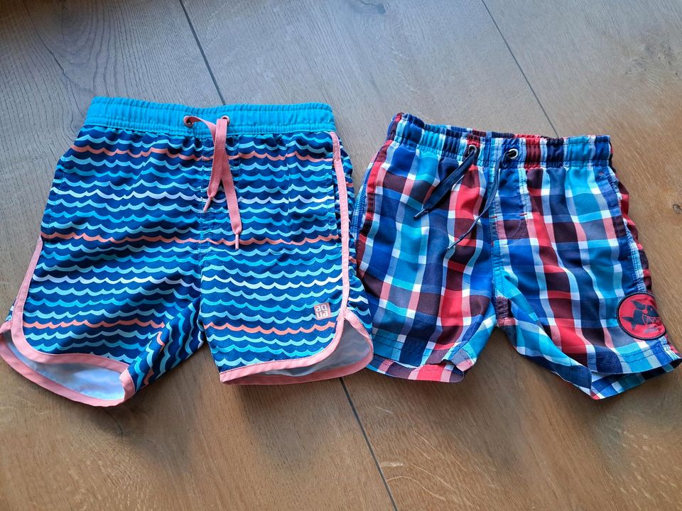 2 Badeshorts von Schiesser in Eschwege