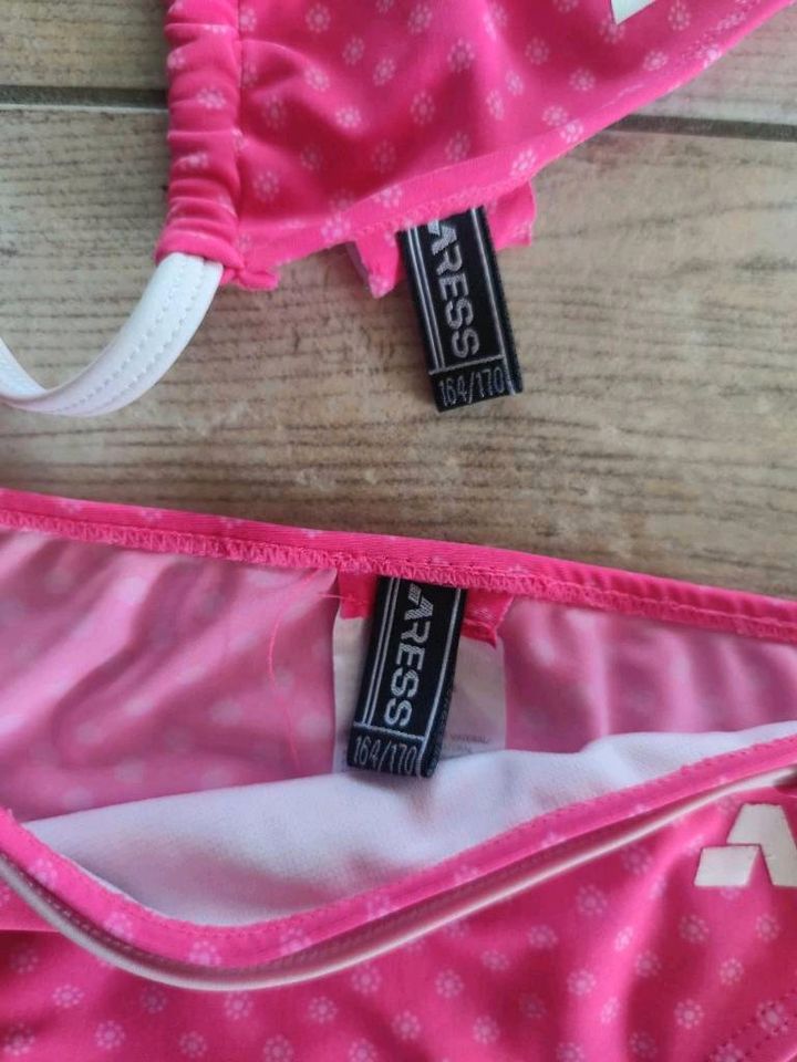 Bikini türkis Gr. 134, pink Gr. 164, Badeanzug Hello Kitty Gr.140 in Buchenberg