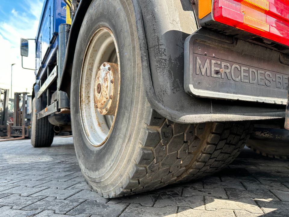 Kran-LKW Mercedes 1729 L.S mit Atlas AK 4006 Ladekran in Südlohn