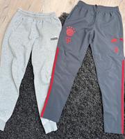 Graue Jogginhose und BayernMünchen Hose, TOP Hessen - Münster Vorschau