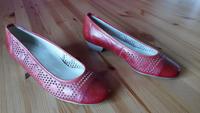 Via Milano Pumps, Gr. 5,5 (38 2/3), rot, Weite G Niedersachsen - Wedemark Vorschau