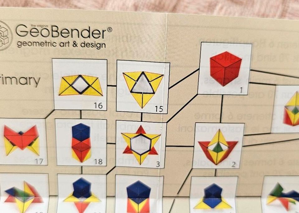 GeoBender Geometric Art und Design Würfel 3D Puzzle in Hannover