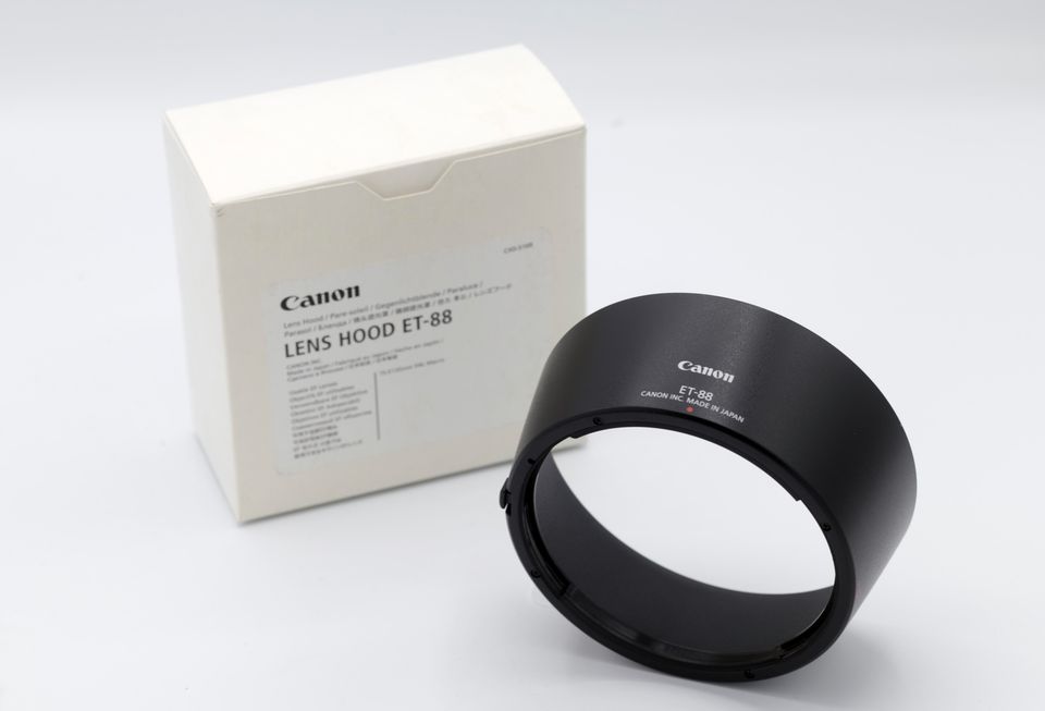 CANON ET-88 SONNENBLENDE GEGENLICHTBLENDE FÜR TS-E 135mm f/4L in Offenburg