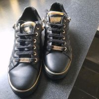 GUESS Sneaker Damenschuhe 41 schwarz Gold Niedersachsen - Adendorf Vorschau