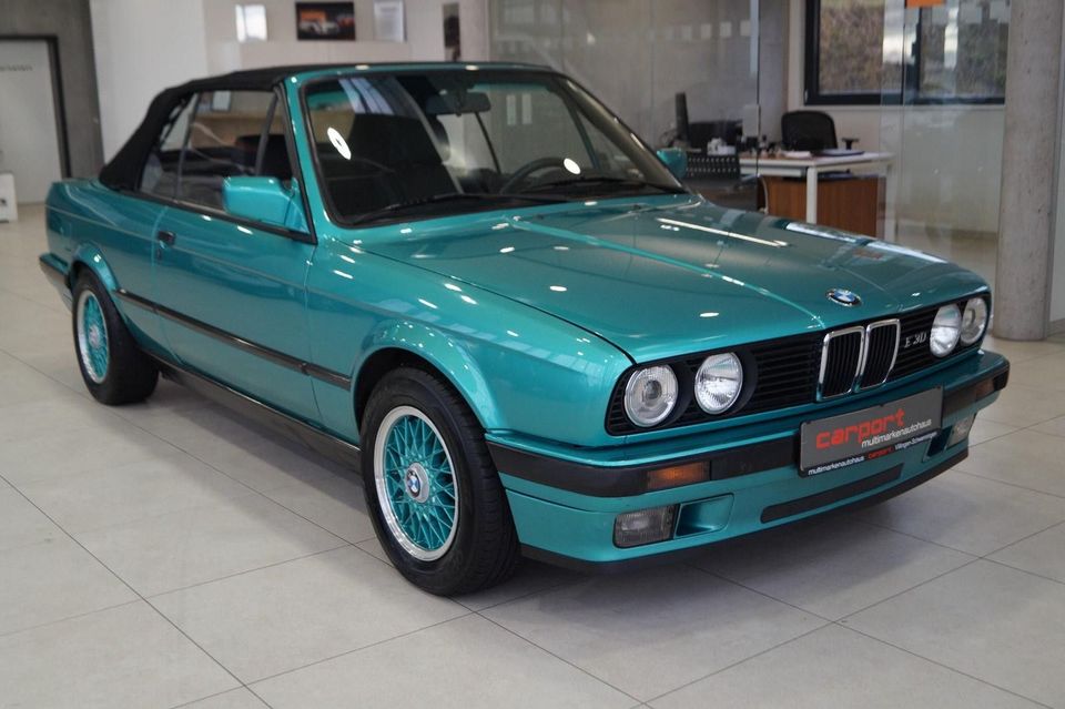 BMW 318i Cabrio E30 M Paket|Rostfrei|Leder| in Villingen-Schwenningen