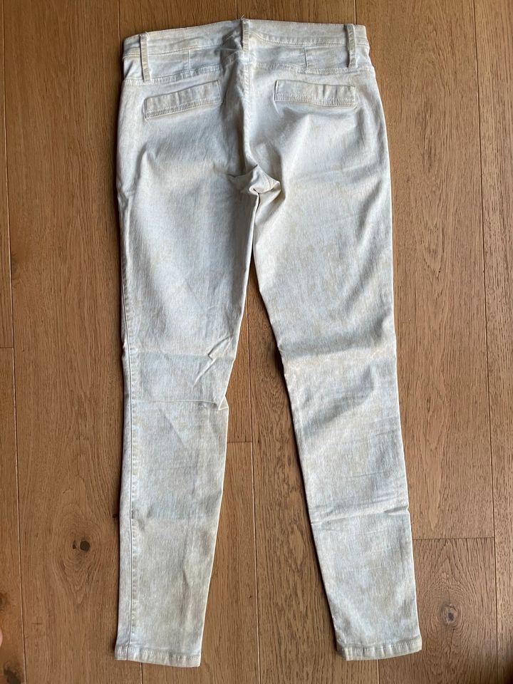 BENETTON Stretch Jeans Jeggings creme beige W 31 / L TOP in Koblenz