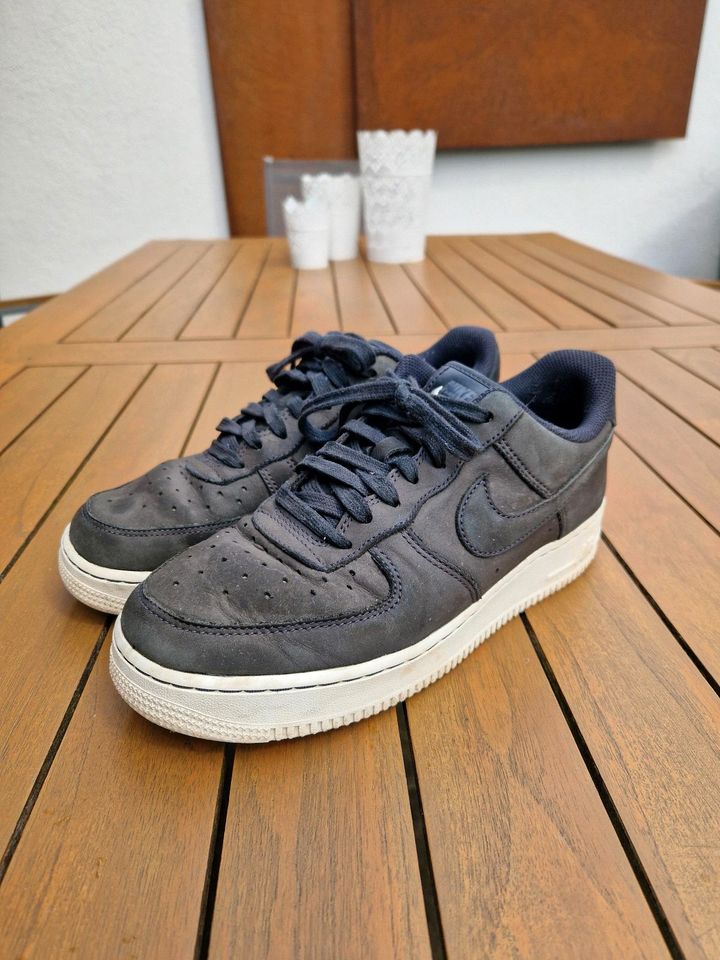 Nike Air Force 1 Sneakers schwarz Gr.38,5 in Elzach