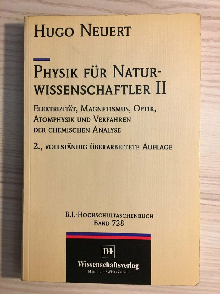 Physik Bücher für das Physikstudium in Ulm