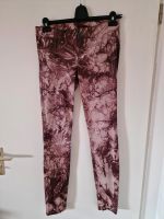 Sportliche Leder skinny Röhre Gr. 34 *NEU* Nordrhein-Westfalen - Leverkusen Vorschau