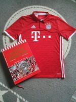 FC Bayern München Trikot u. Buch Mecklenburg-Vorpommern - Torgelow Vorschau