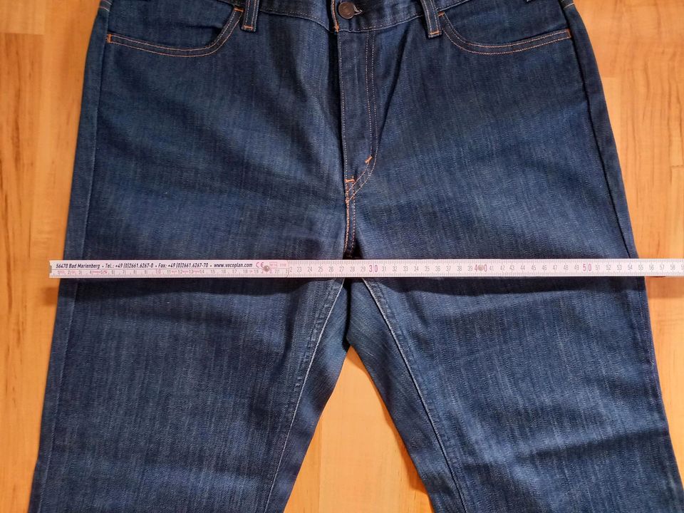 Damen Hose Jeans von Levis W32 40/42 in Neuwied