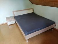 Bett 1,60 x 2,0m inkl. Nachtschränkchen Nordrhein-Westfalen - Verl Vorschau