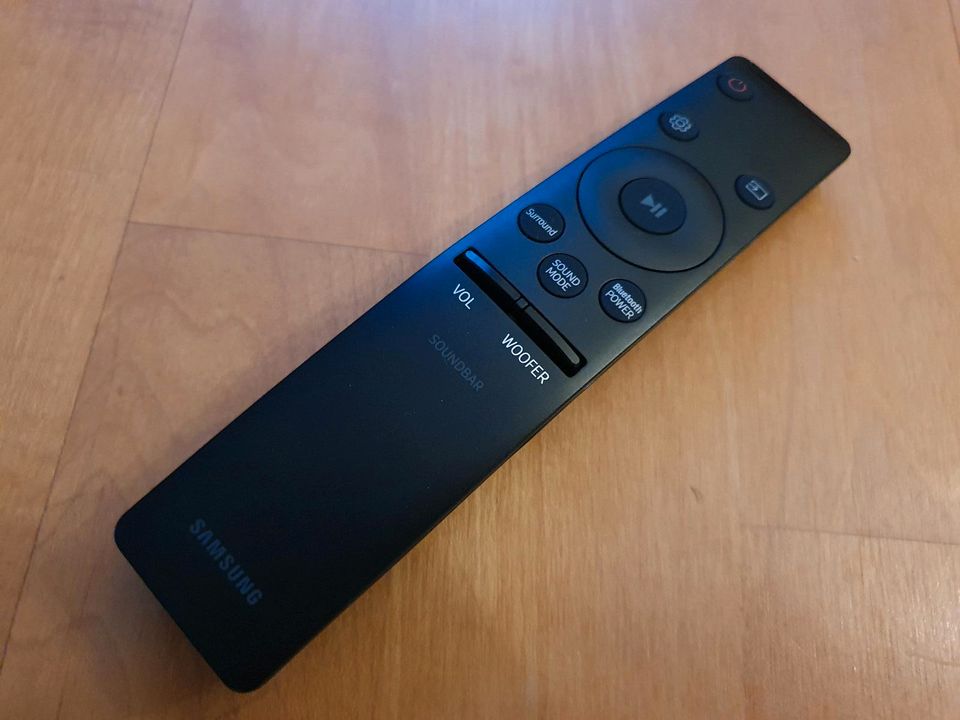 Samsung Soundbar HW-M450 neuwertig in Henstedt-Ulzburg