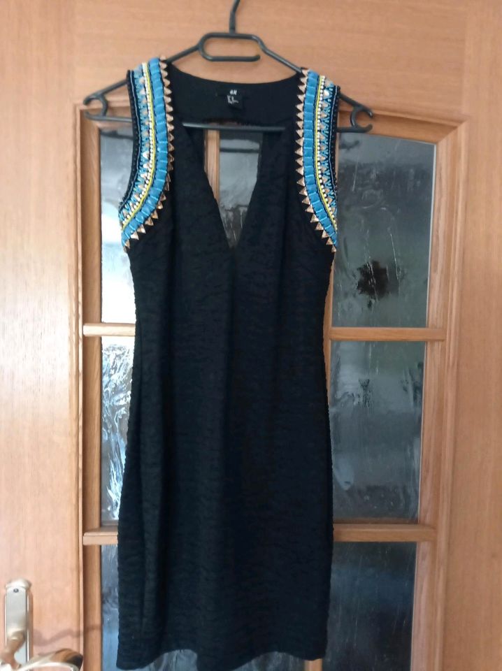 Kleid schwarz H&M Gr XS in Ravensburg