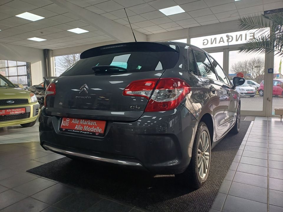 Citroen C4 TÜV: 11.2025 Service neu in Malchow