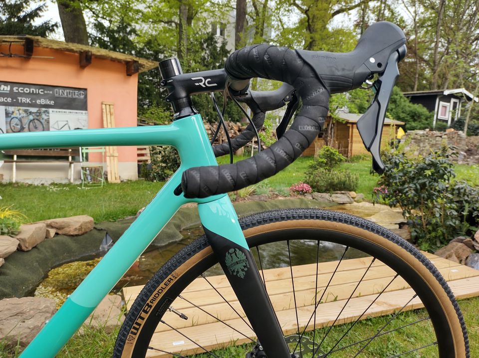 Bianchi Impulso pro carbon GRX 600 RH 56cm neu > Sonderpreis! in Gießen