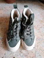 Mädchen Schuhe Sneaker mit Fell gefüttert Gr. 34 neu Sachsen-Anhalt - Loitsche-Heinrichsberg Vorschau