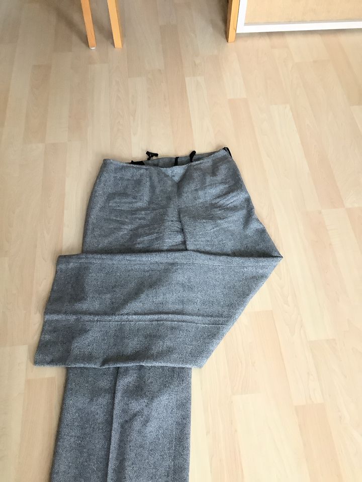 Damen Hose von Madeleine in Bad Dürrheim