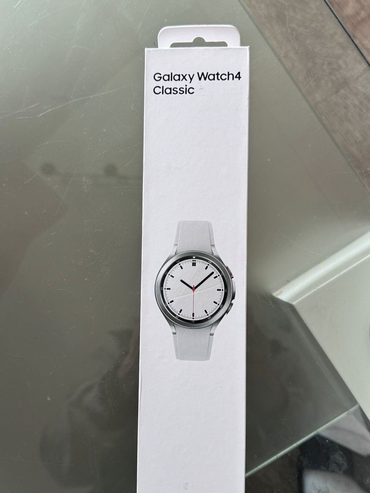 Samsung Galaxy Watch 4 classic in Kornwestheim