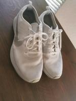 Nike Sneakers 43 weiß Bayern - Hallbergmoos Vorschau