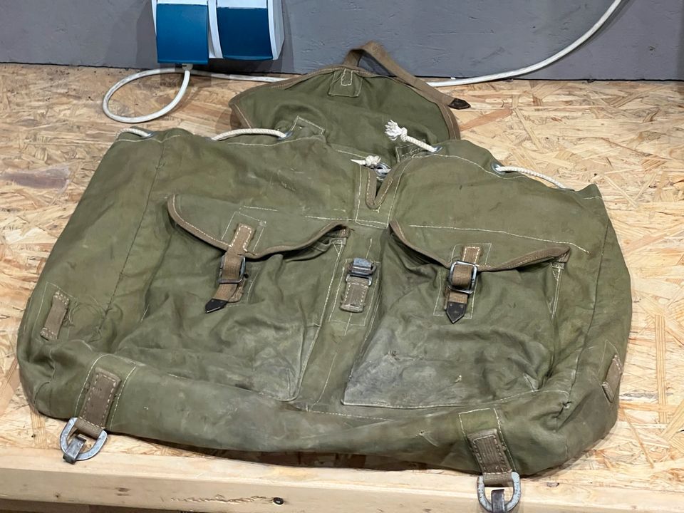 Rucksack Afrikakorps Wehrmacht in Wasserlosen