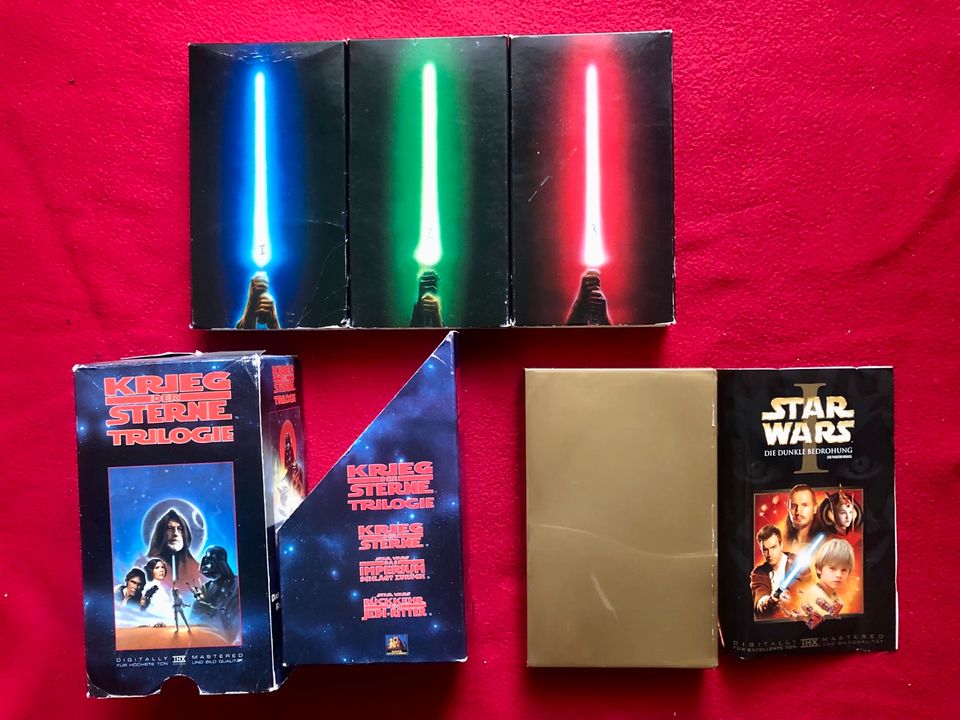 4 Videos VHS Kassetten Krieg der Sterne Star Wars Trilogie in Wunstorf