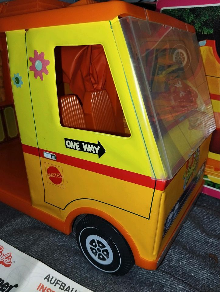 Barbie 70er Campingwagen + Originalkarton in Berlin