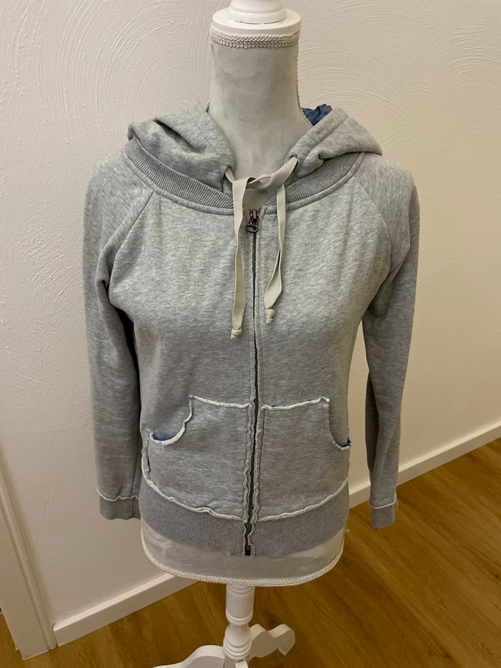 Neuw. Sweatjacke Hoodie Hoody BOSS Gr. XS / 34 grau in Schmelz