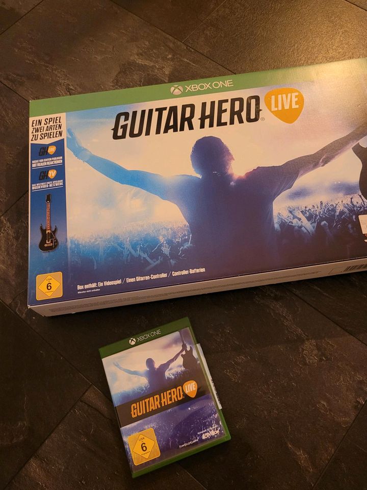 Guitar Hero XBOX ONE in Burgthann 