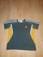 Adidas T-Shirt Gr. 116 Nordrhein-Westfalen - Neuss Vorschau