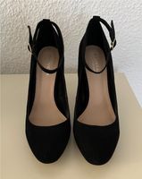 Kurt Geiger CARVELA Pumps, Gr. 37, Schwarz, Samt Nordrhein-Westfalen - Leverkusen Vorschau