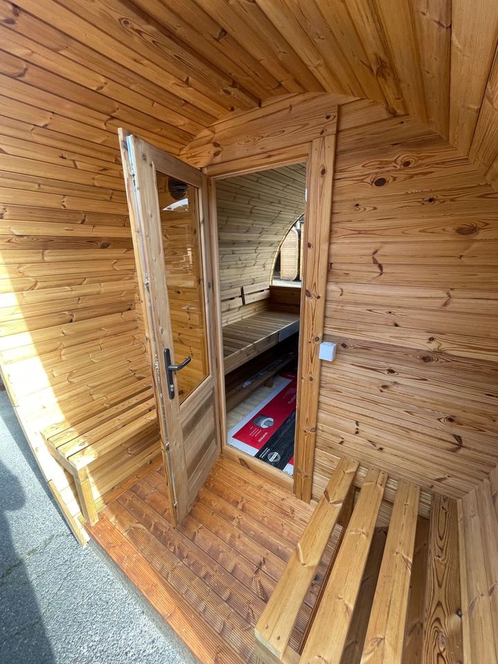 Sauna Thermoholz mit Terrasse Panoramascheibe auf Lager in Wandlitz