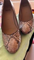 Pumps, ara, gold/ braun, neu, 6,5 Hessen - Schwalmstadt Vorschau
