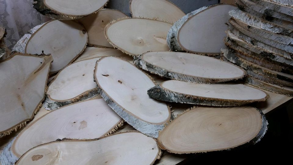 Birken Holzscheibe Baumscheiben Rindenbrett getrocknet Hochzeit in Mansfeld